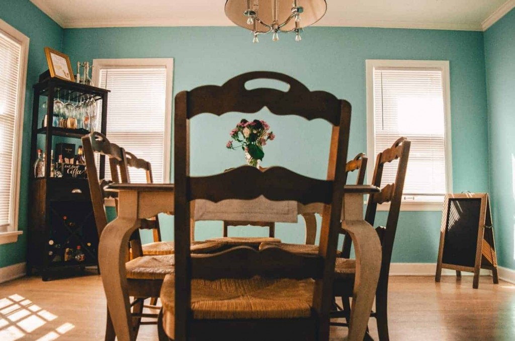 Top 4 Rooms to Paint Before the Holidays