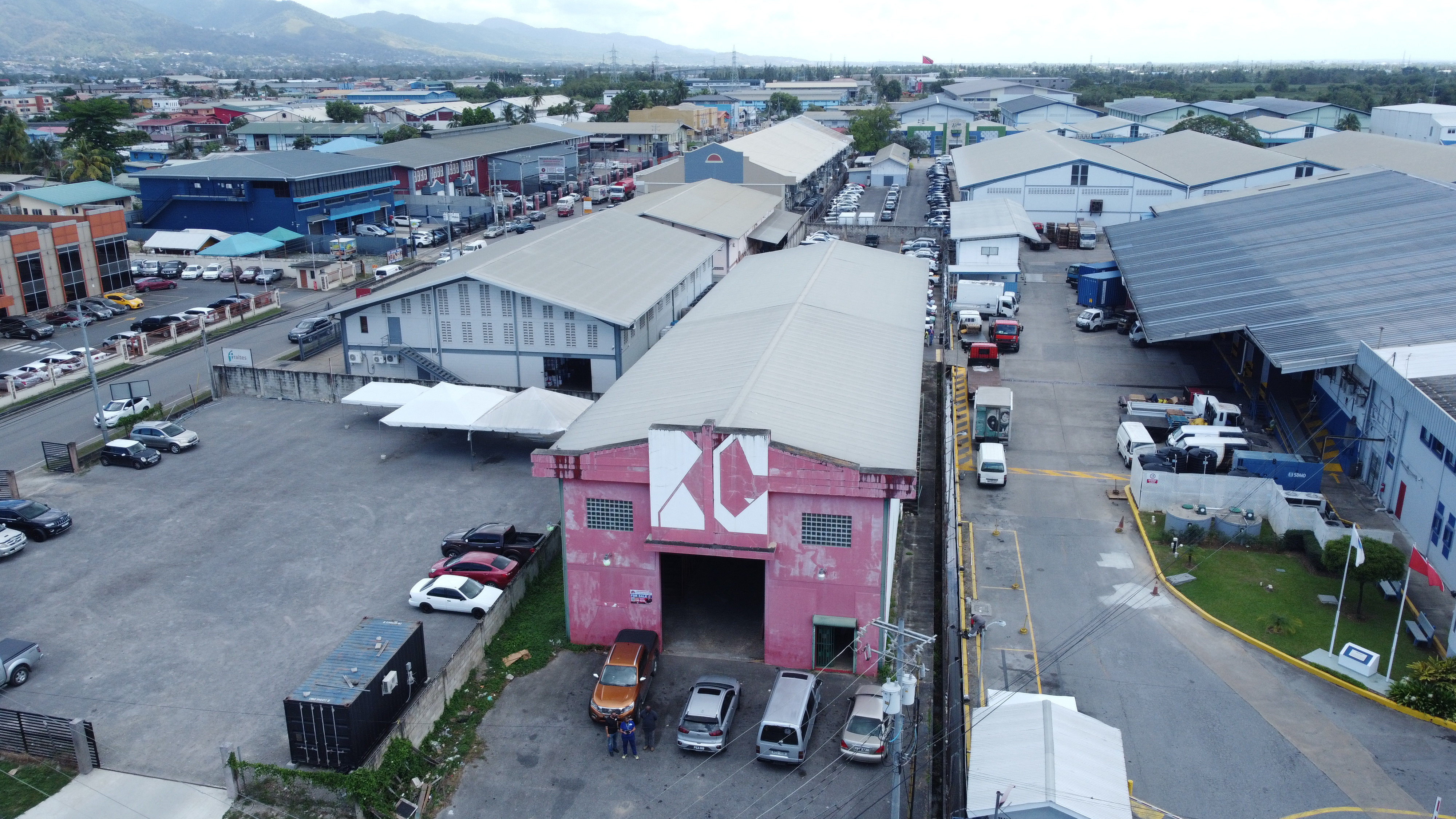 EL Socorro Warehouse Prime Loc..