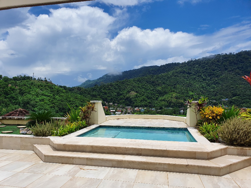 The Summit, Moka, Maraval