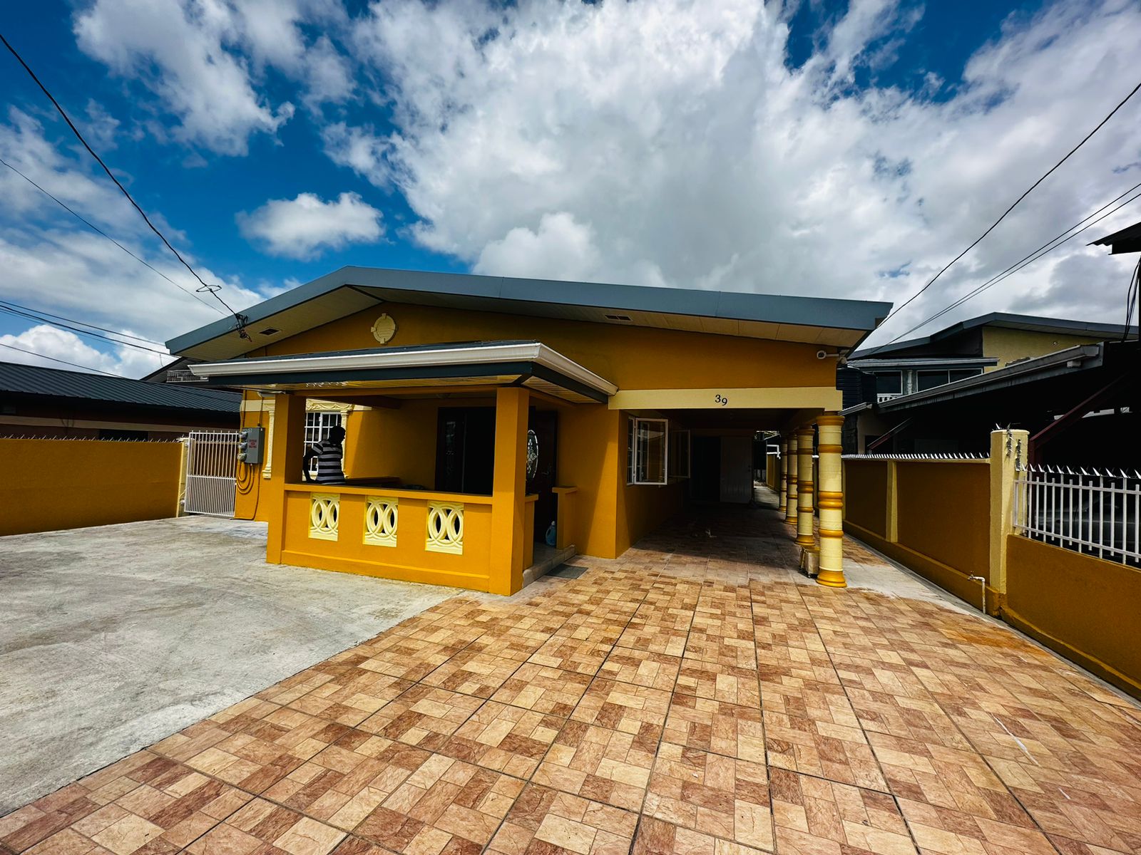 Ground Floor Apartment - St. C..