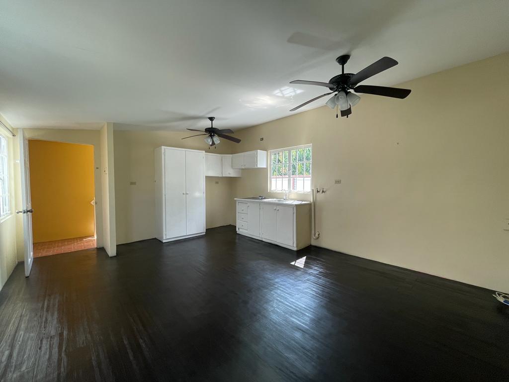 MARAVAL - UPPER FLOOR - 2BEDRO..