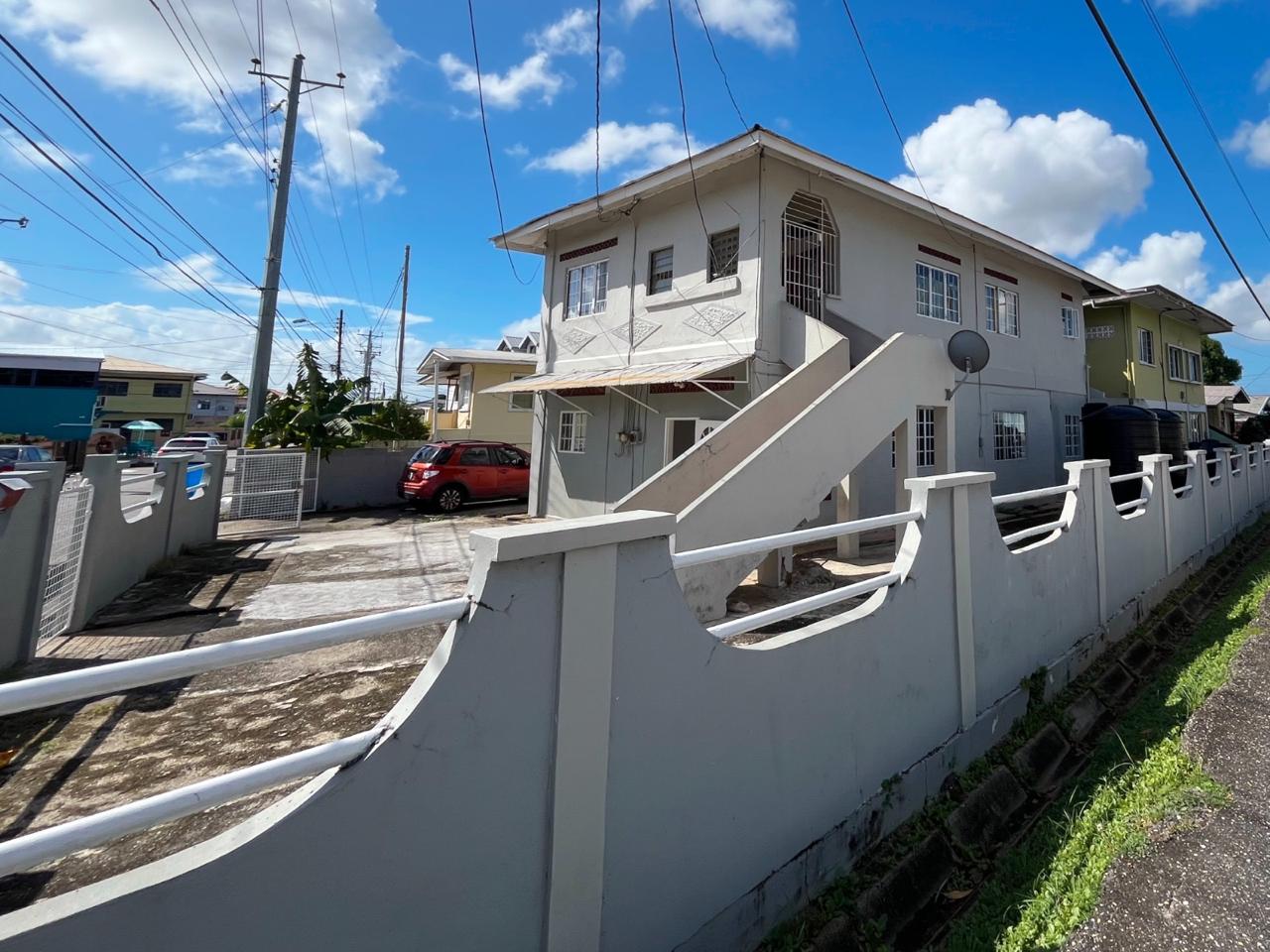 Eight Avenue, Barataria