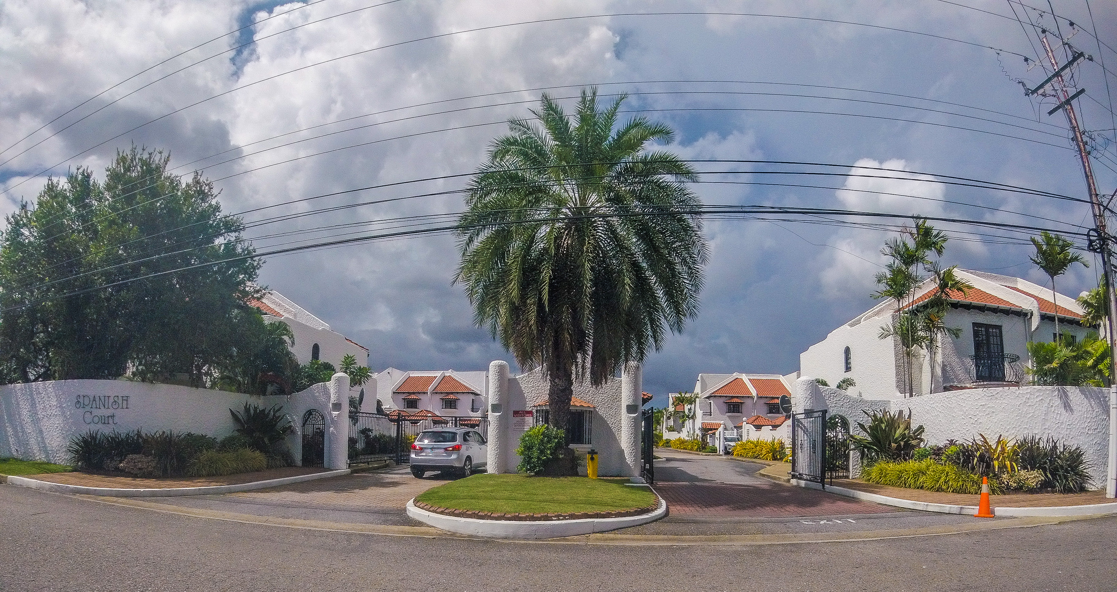 TOWNHOUSE FOR RENT